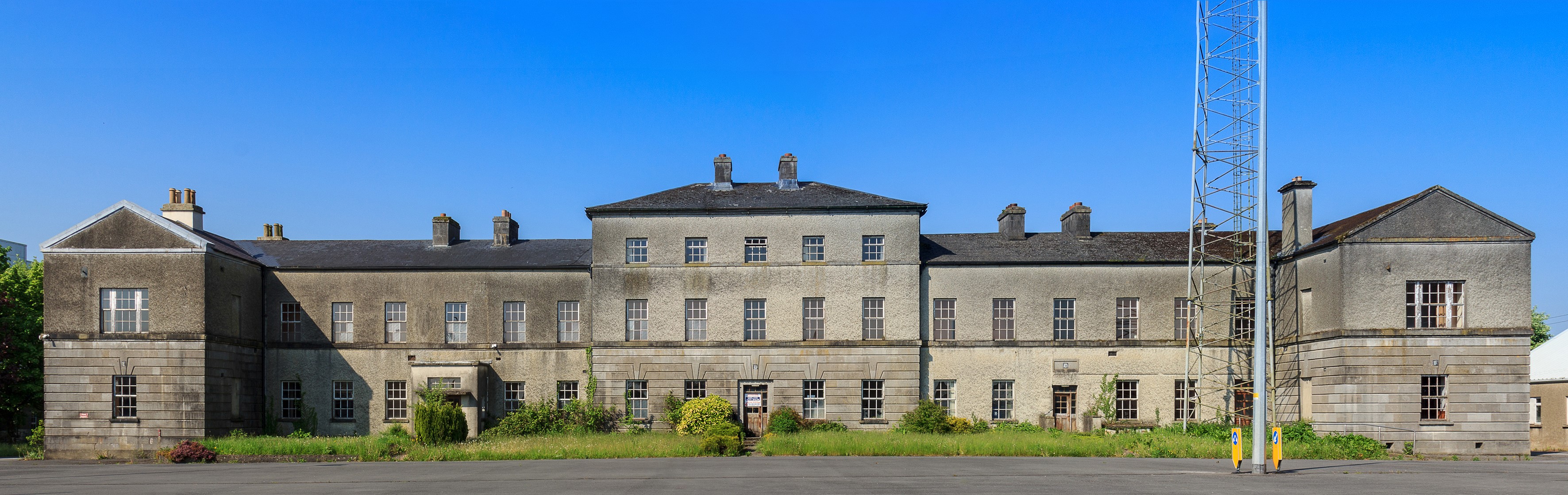 Connolly-Barracks null